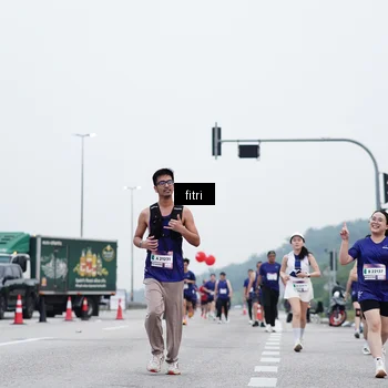 Runner Photo 7474474
