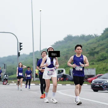 Runner Photo 7474490