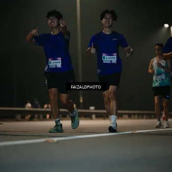 Runner Photo 7474498