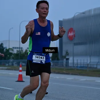 Runner Photo 7474509