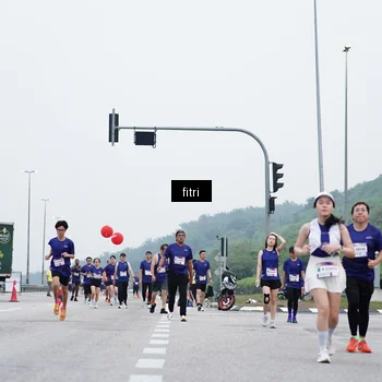 Runner Photo 7474514