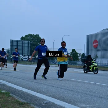 Runner Photo 7474520