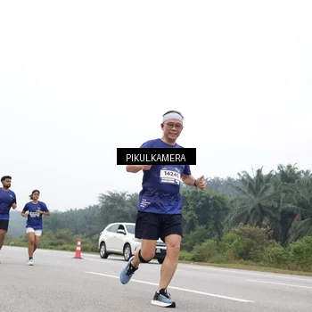 Runner Photo 7474555