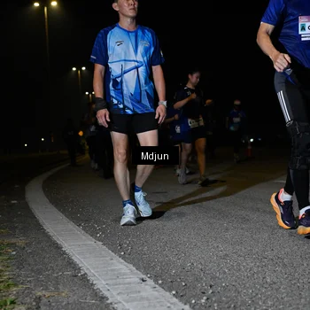 Runner Photo 7474580
