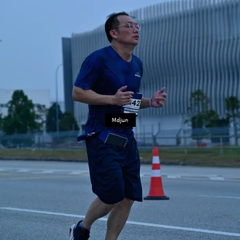 Runner Photo 7474614
