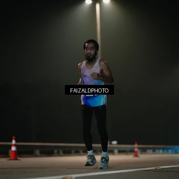 Runner Photo 7474632