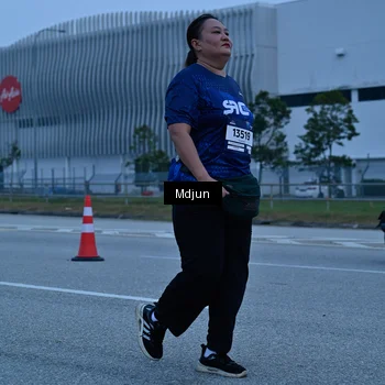 Runner Photo 7474647