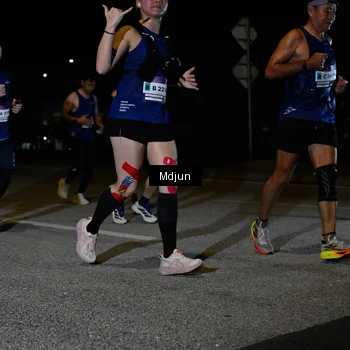 Runner Photo 7474648