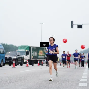 Runner Photo 7474651