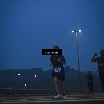 Runner Photo 7474655