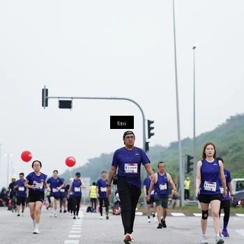 Runner Photo 7474663