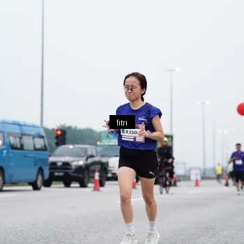 Runner Photo 7474685
