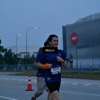 Runner Photo 7474687