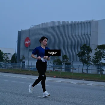 Runner Photo 7474696