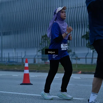 Runner Photo 7474704