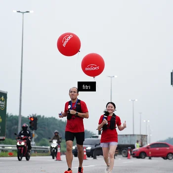 Runner Photo 7474707