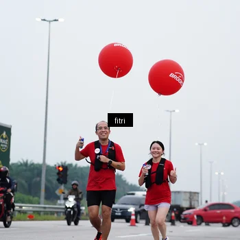 Runner Photo 7474708