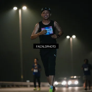 Runner Photo 7474764