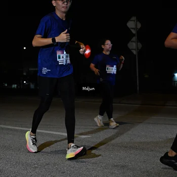 Runner Photo 7474803