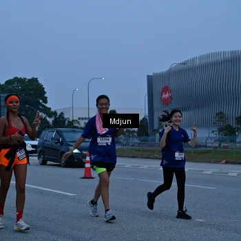 Runner Photo 7474811