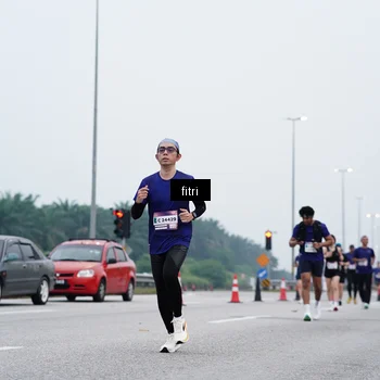 Runner Photo 7474820