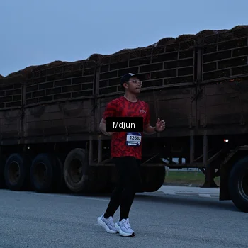 Runner Photo 7474822
