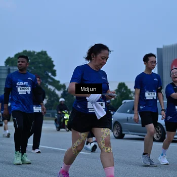 Runner Photo 7474861