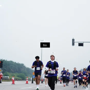 Runner Photo 7474877