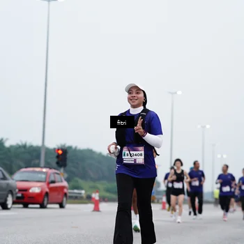 Runner Photo 7474897