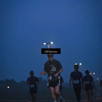 Runner Photo 7474898
