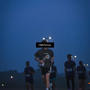 Runner Photo 7474901