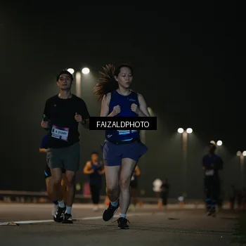 Runner Photo 7474913