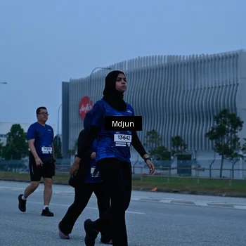 Runner Photo 7474924