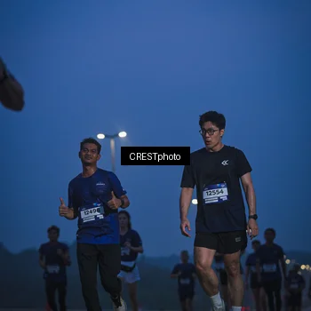 Runner Photo 7474998