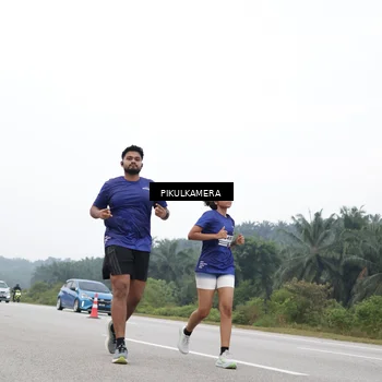 Runner Photo 7475008