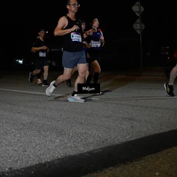 Runner Photo 7475032