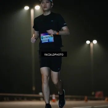 Runner Photo 7475035