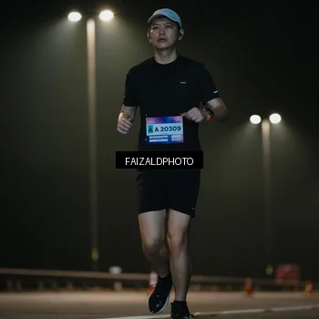 Runner Photo 7475040