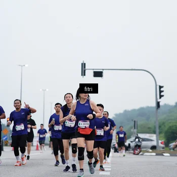 Runner Photo 7475046