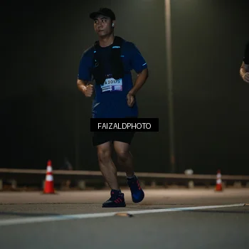 Runner Photo 7475047