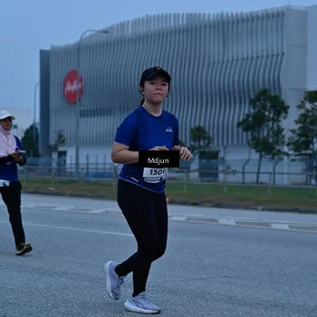 Runner Photo 7475059