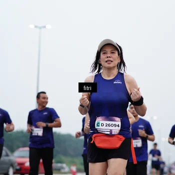 Runner Photo 7475080