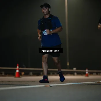 Runner Photo 7475083