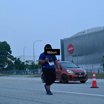 Runner Photo 7475087