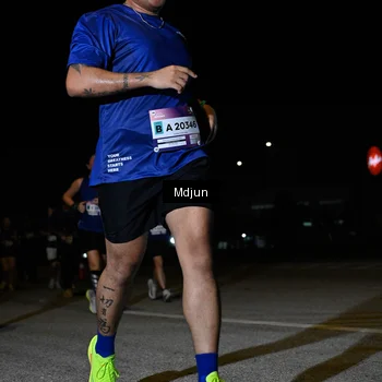 Runner Photo 7475115