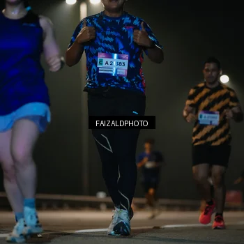 Runner Photo 7475124