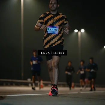 Runner Photo 7475132