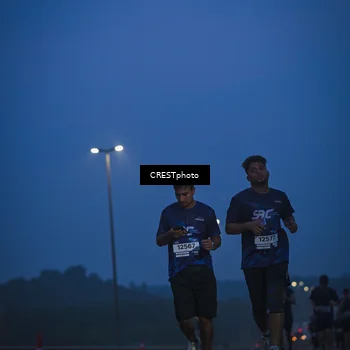 Runner Photo 7475136