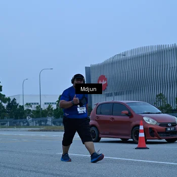 Runner Photo 7475140