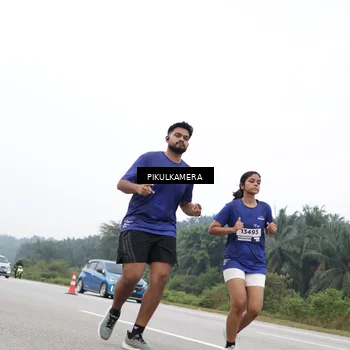 Runner Photo 7475144